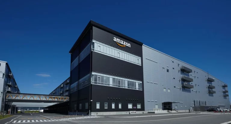 Amazon의 새로운 창고는 심각한 어려움에 직면하다